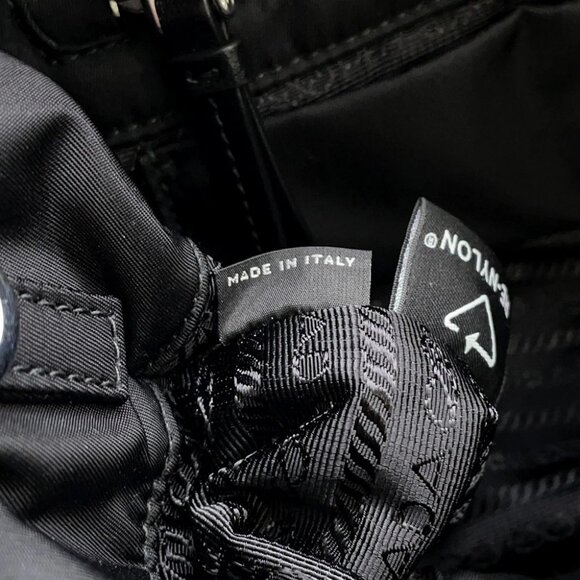 PRADA Padded Re-Nylon Tote Bag Size Small Nylon/Leather Black 1BG436 - Picture 10 of 11